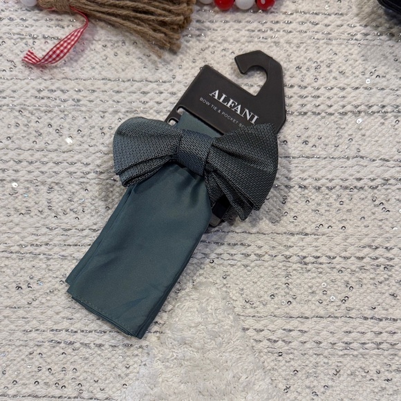 Alfani Other - Alfani Charcoal Bow Tie